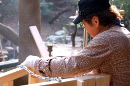 古城大陸氏がステキなDIY作品を制作・紹介します